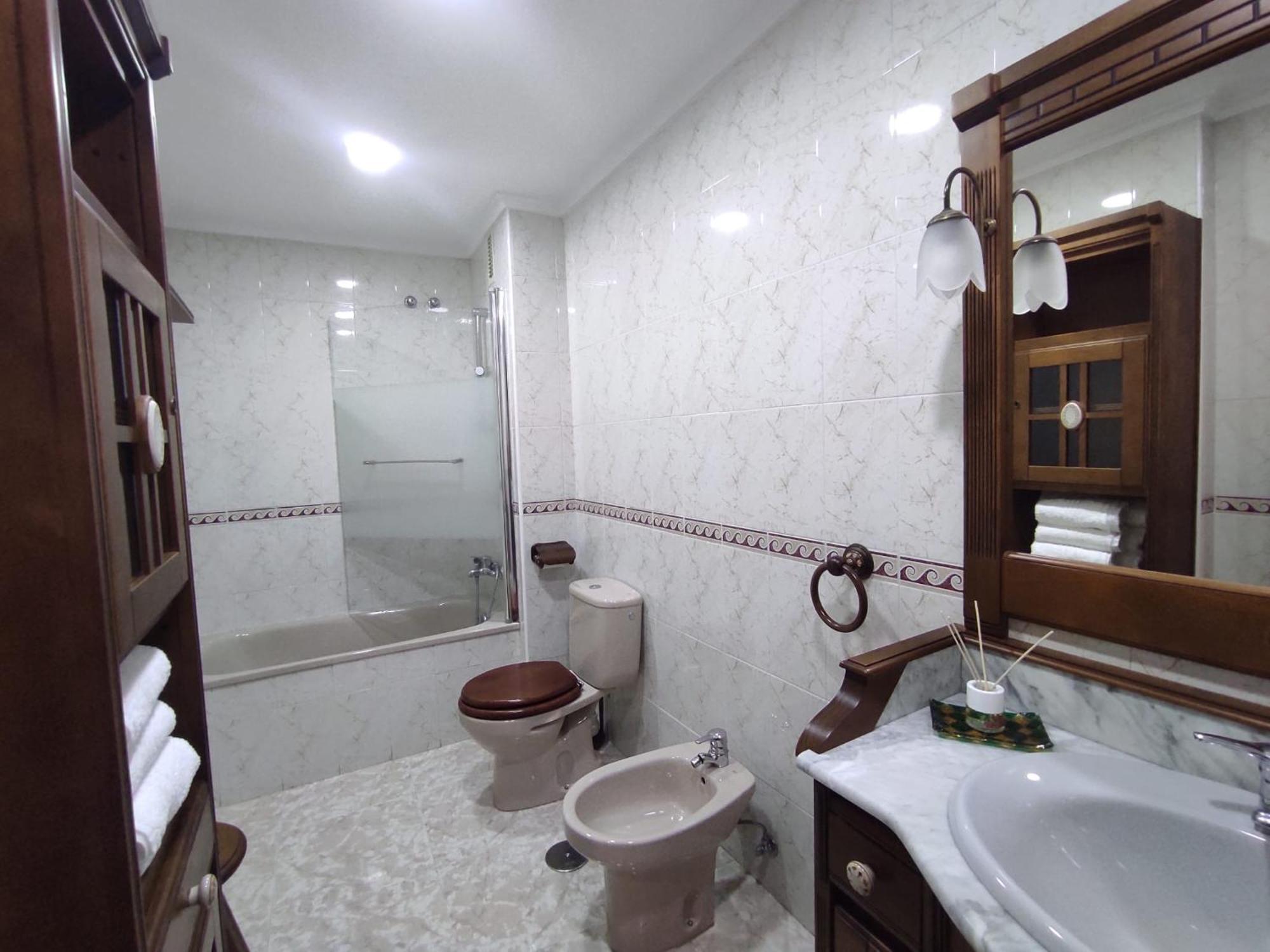 Avello Oviedo Con Parking Apartamento Exterior foto
